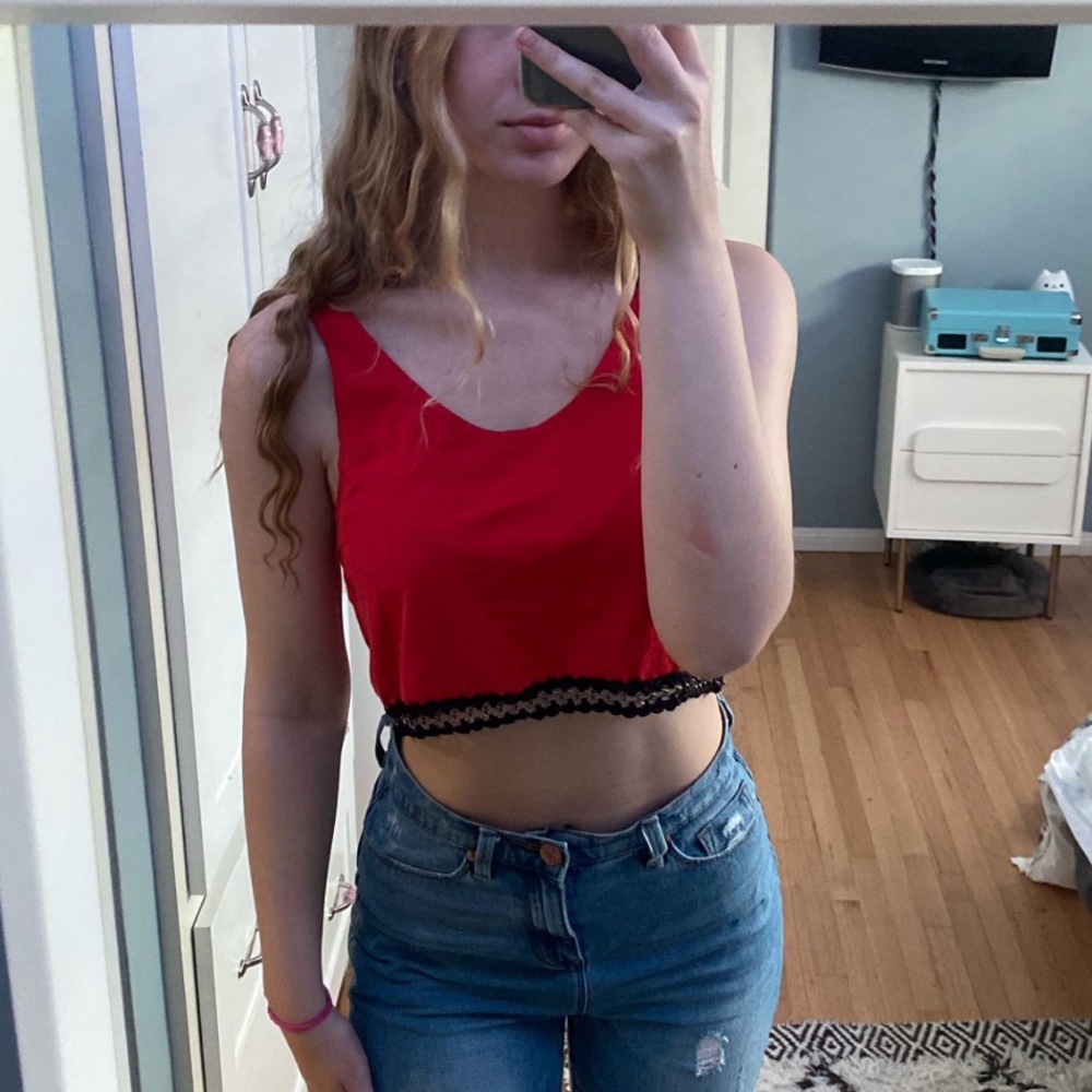 LF Red Tanktop with Chain Detail